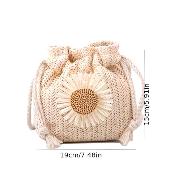 🌻 Floral Appliqué Straw DrawString Design Crossbody Bucket Bag - Picture 5 of 10